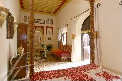 Unique 23 bedroom Riad-Hotel for sale in the Medina