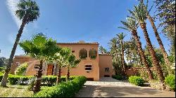 Villa to remodel in the Palmeraie of Marrakech