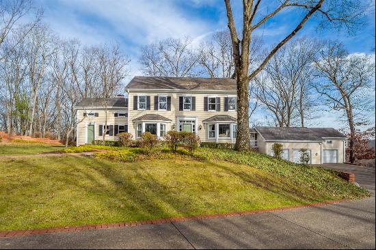 157 Backbone Road, Sewickley, PA, 15143, USA