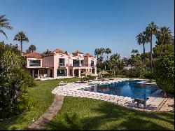 Villa-Estepona East - Paraiso Barronal