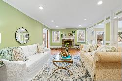 7 Rough Riders Court, Cold Spring Harbor, NY 11724