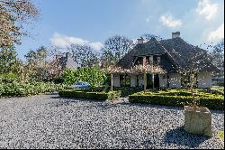 STYLISH COUNTRY HOUSE NEAR THE WESTERHEIDE WITH SEPARATE GUEST HOUSE/OFFICE AND