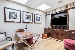 Exceptional Duplex Apartment Overlooking Regent’s Park