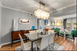 Beautifully Updated Condo in the Highgate Community in Sandy Springs