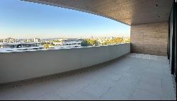 Three Bedroom Apartment in a Residencial Complex in Limassol