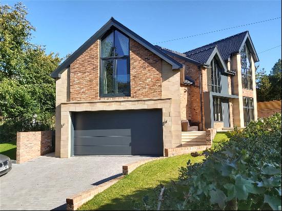 Scott Road, Prestbury, Macclesfield, Cheshire, SK10 4DN