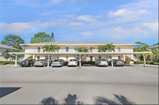 2950 SE Ocean Boulevard Unit 117-5, Stuart FL 34996