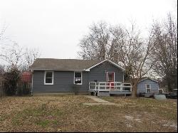 404 S 24th Street, Lexington MO 64067