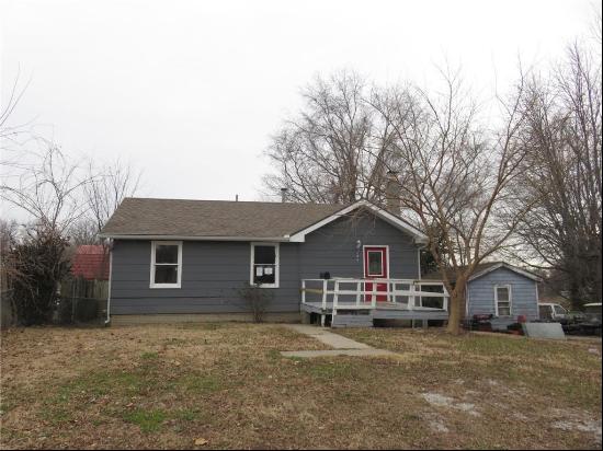 404 S 24th Street, Lexington MO 64067