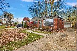 26113 Princeton Street, Saint Clair Shores MI 48081