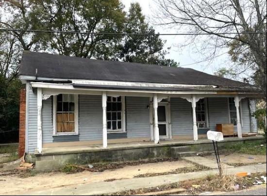 1003 16th Street, Phenix City AL 36867