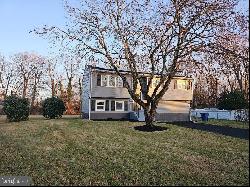 7 Seeley Drive, Westampton NJ 08060