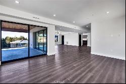 1839 Pandora Avenue #Penthouse, Los Angeles CA 90025