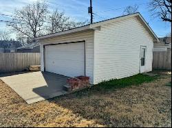 1215 E Tulsa St, Wichita KS 67216