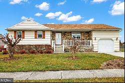 50 Valley Drive, Hanover PA 17331