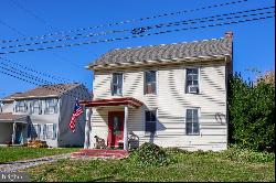 320 Race Street, Bainbridge PA 17502