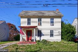 320 Race Street, Bainbridge PA 17502