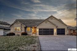 8614 Kauai Drive, Papillion NE 68046