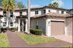 200 Diamond Cir Unit 206, Naples FL 34110