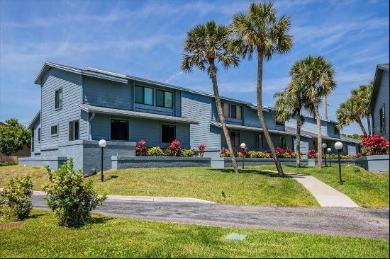 1839 Settlers Drive #B-6, Nokomis FL 34275