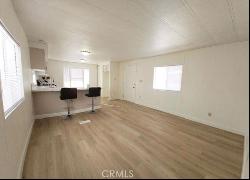 13393 Mariposa Road #122, Victorville CA 92395