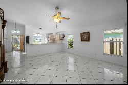 1112 Pine Creek Circle NE, Palm Bay FL 32905