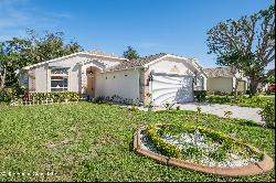 1112 Pine Creek Circle NE, Palm Bay FL 32905