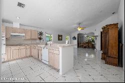 1112 Pine Creek Circle NE, Palm Bay FL 32905