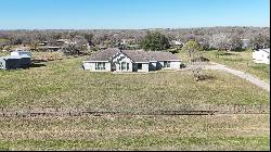 126 Wright Dr, Cedar Creek TX 78612