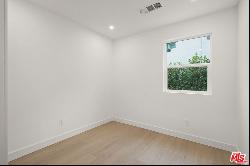 726 Pier Avenue Unit A, Santa Monica CA 90405