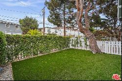 726 Pier Avenue Unit A, Santa Monica CA 90405