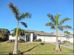 2533 SW 38th Ter, Cape Coral FL 33914