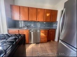 134 Woodside Green Street Unit 3B, Stamford CT 06901