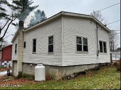 38 Robin Road, Craryville NY 12516