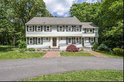 70 Russett Hill Road, Sherborn MA 01770