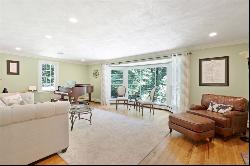 70 Russett Hill Road, Sherborn MA 01770