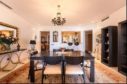 Exceptional luxury living in a prime location: 3-bedroom apartme, Marbella 29602