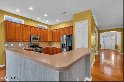 25 Bay Hill Road, Jackson NJ 08527