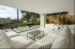 Elegant fully renovated villa in a sought-after area in the Golf, Marbella 29660