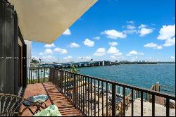 7845 NE Bayshore Ct Unit 10, Miami FL 33138