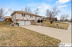 2802 Ponderosa Drive, Bellevue NE 68123