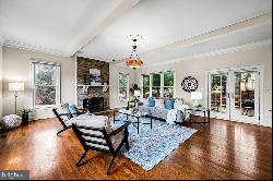 6401 Oak Meadow Way, McLean VA 22101