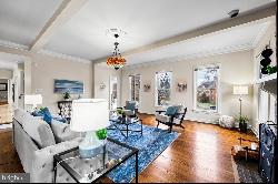 6401 Oak Meadow Way, McLean VA 22101