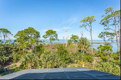 1641 Wayfarers Ct, St. George Island FL 32328