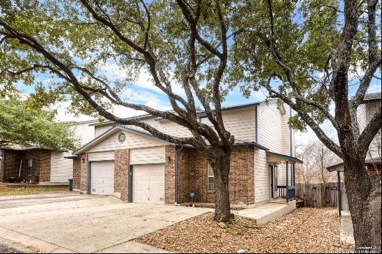 6054 Bantry Bay, San Antonio TX 78240