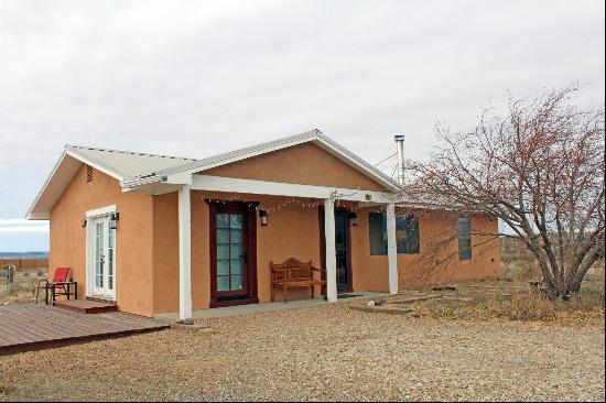 5 Cactus Flower Road, Ranchos De Taos NM 87556