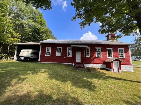 27 Sylvis Road, PA 15724