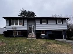 3907 Wylam Avenue, Moosic PA 18507