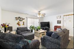 2005 W 75th Place Unit 23, Merrillville IN 46410