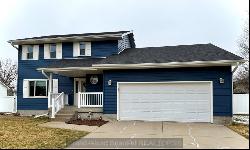 2616 Parkview Dr, Grand Island NE 68801